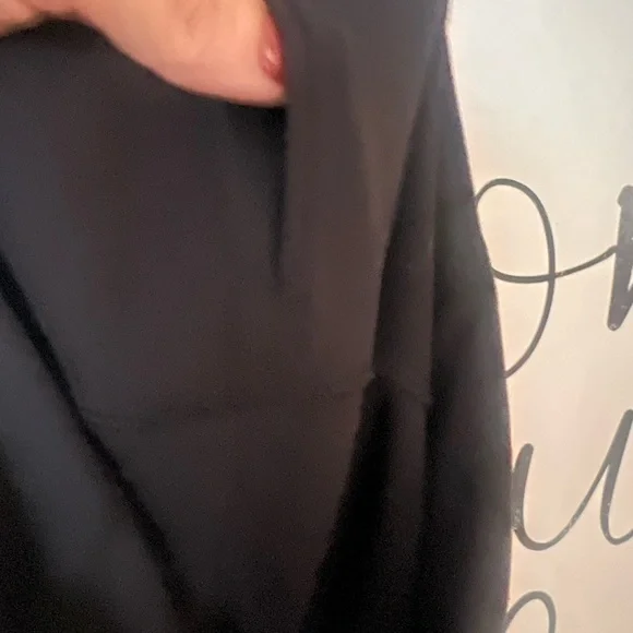 Lululemon Athletica Black Leggings Sleek Stretchy Design - Picture 4 of 6